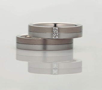 CHRISTIAN BAUER（クリスチャンバウアー）