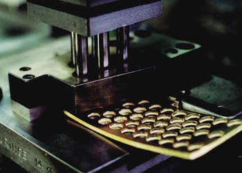 CHRISTIAN BAUER（クリスチャンバウアー）