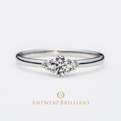 ”asterism” three stone diamond ring