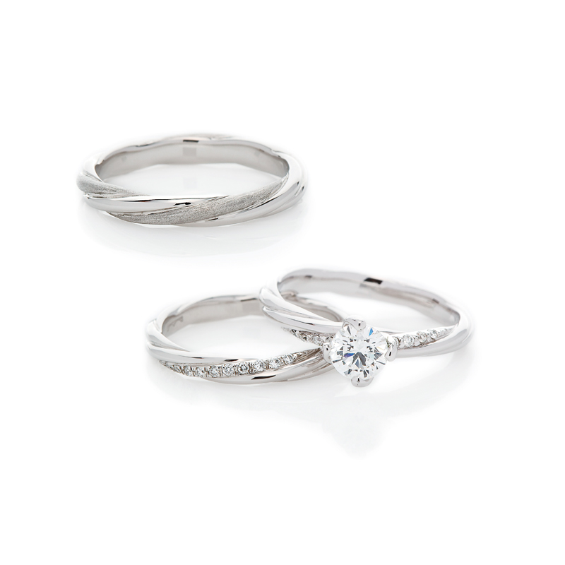 世界最大のつり橋、明石海峡大橋をモチーフにした結婚指輪