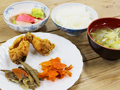 新潟　結婚指輪　婚約指輪　ブローチ飯