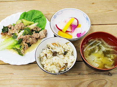 新潟　結婚指輪　婚約指輪　ブローチ飯