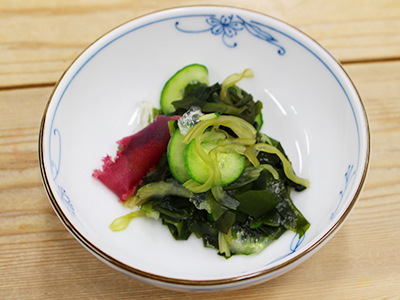 新潟　結婚指輪　婚約指輪　ブローチ飯