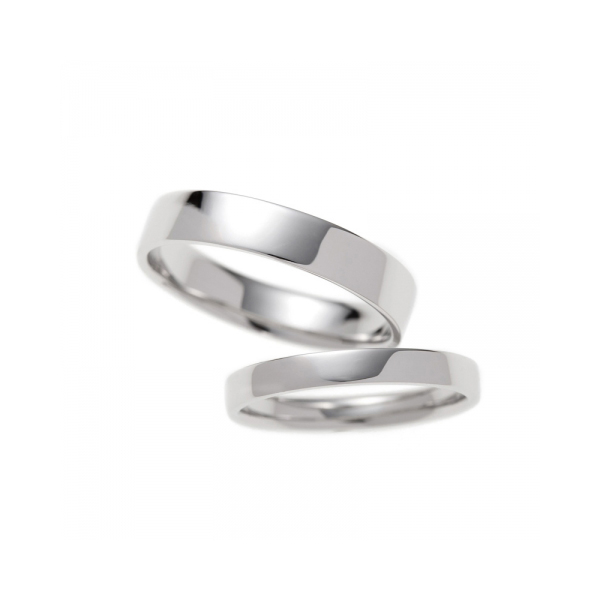 太くてシンプルな結婚指輪は人気ブランドブリッジの 素直な心