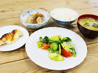 瓜とトマトのサラダ