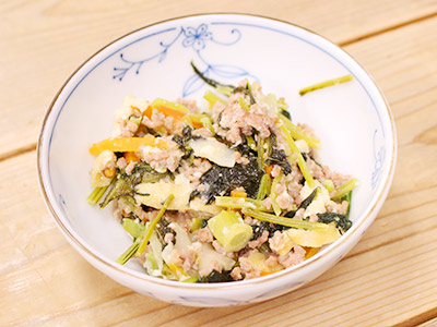 豆腐とひき肉の煮物