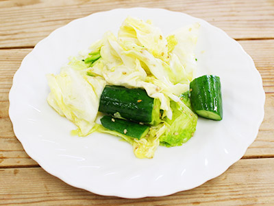 キャベツとかぶのサラダ