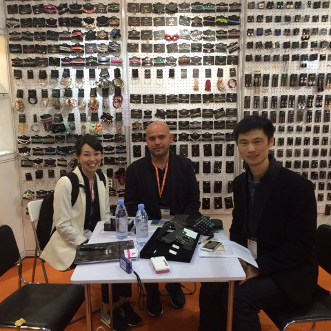 商談が成立したので記念に写真01