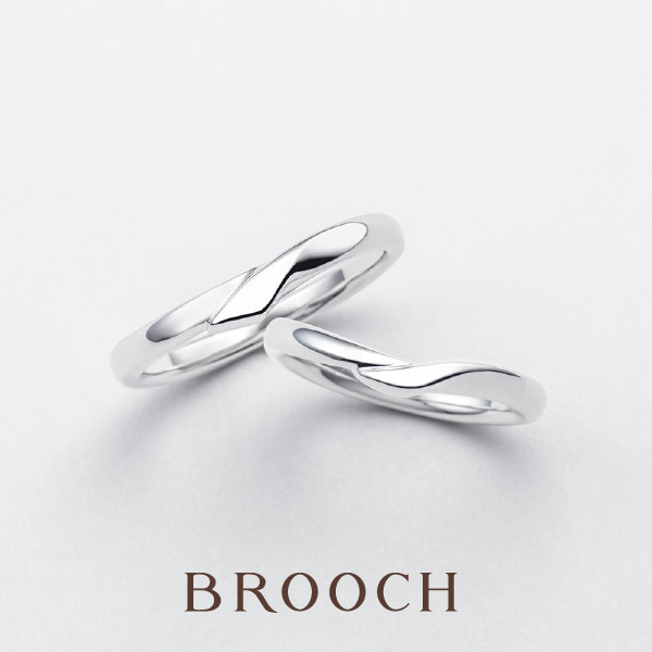 王道のシンプル可愛い結婚指輪はnaturel緩やかなウェーブデザインでオシャレな指輪滑らかな着け心地