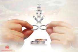 二人だけの結婚指輪つながるカタチを体験できるのは正規取り扱い店のBROOCH