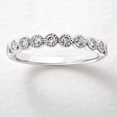 10周年記念にピッタリなリング