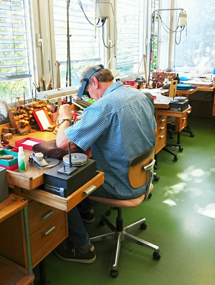 彫刻師さんの部屋