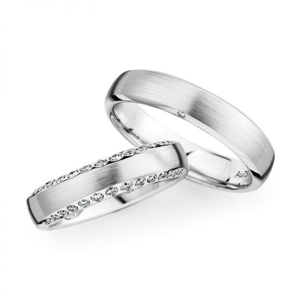 CHRISTIANBAUER クリスチャン・バウアー christanbauer 結婚指輪 マリッジリング ウエディングバンド BROOCH brooch ブローチ 新潟 新潟結婚指輪 婚約指輪 エンゲージリング 鍛造 たんぞう 硬い指輪 歪みにくい 歪まない 強い 強い結婚指輪 鍛造製法 傷つきにくい ドイツ ドイツジュエリー 鍛流線 コンビ ゴールドジュエリー ゴールド ダイヤモンド プリンセスカット 機能美 レッドゴールド マイスター マイスター制度 物づくり 国家資格 結婚式 ブライダル プレ花嫁 海外 外資系 Tiffany ティファニー Cartier カルティエ HARRY WINSTON ハリーウィンストン CHAUMET ショーメ CHANEL シャネル GUCCI グッチ BOUCHERON ブシュロン