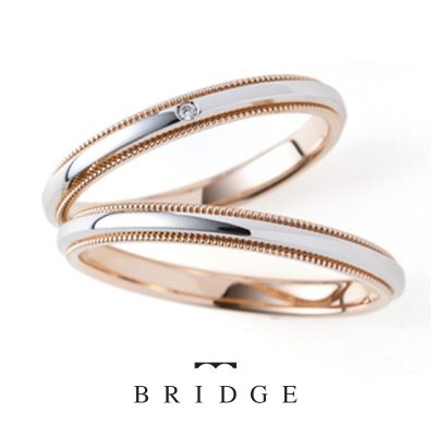 ミル打ちが特徴的でかわいくシンプルなBRIDGEブリッジの結婚指輪マリッジリング千の彩