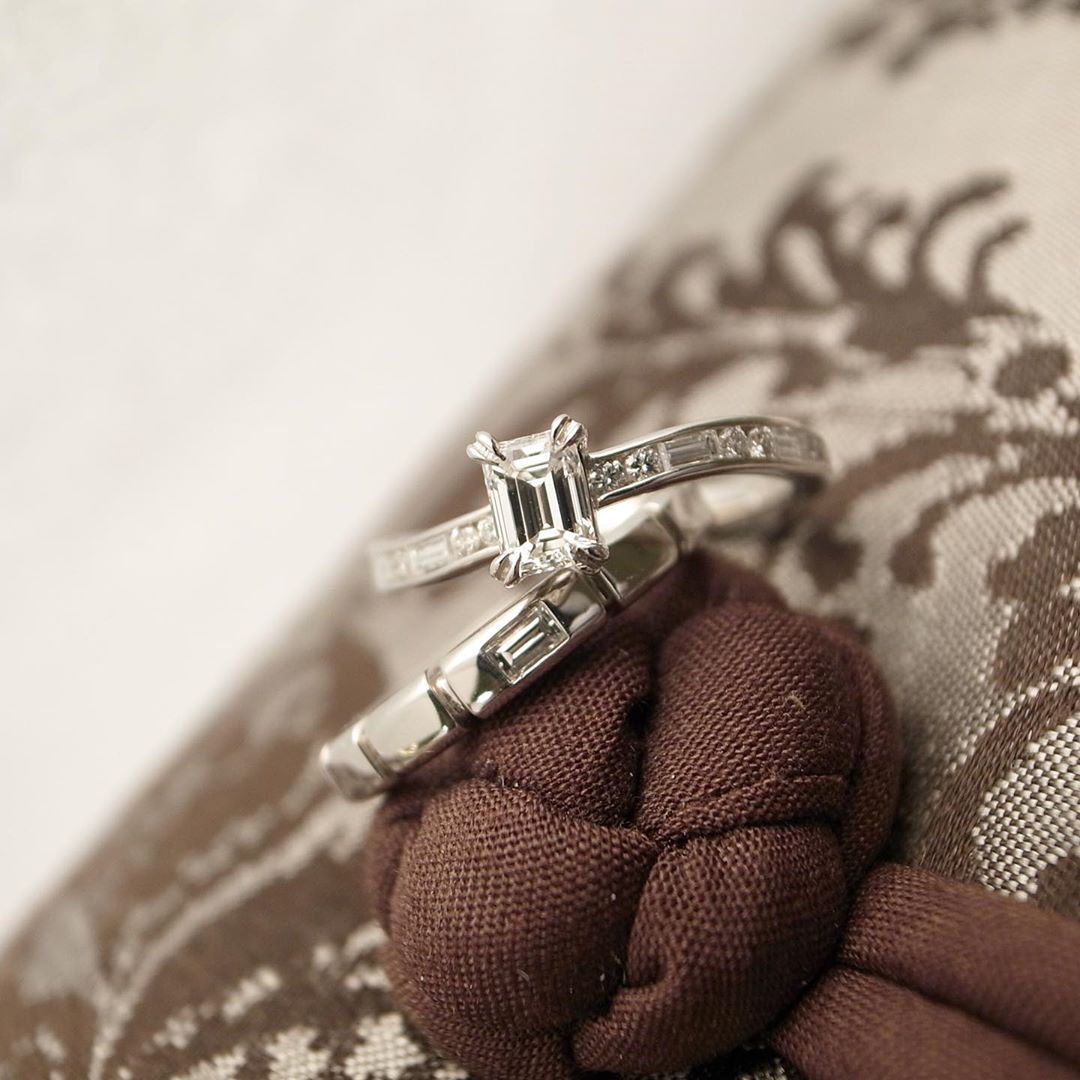 オレッキオのオシャレな婚約指輪