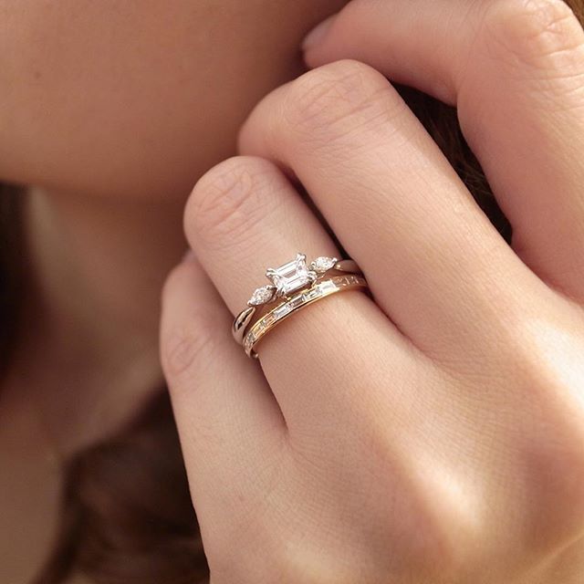 存在感がオシャレな婚約指輪