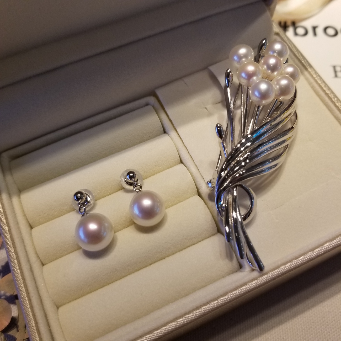 結婚30周年記念パールブローチ