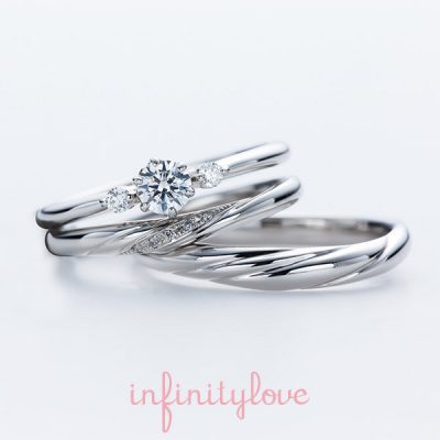 花モチーフの可愛い婚約指輪結婚指輪