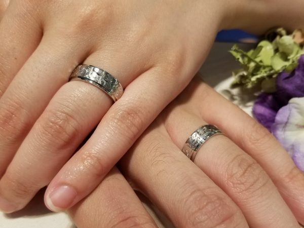 俄　にわか　NIWAKA　花匠の彫　かしょうのほり　婚約指輪 エンゲージリング　結婚指輪 マリッジリング　セットリング　重ね着け　ダイヤモンド　和　和風　和ジュエリー　和風ジュエリー　京都 プレ花嫁　夫婦　BROOCH　ブローチ　propose　プロポーズ　サプライズプロポーズ　婚約 結婚　ブライダル