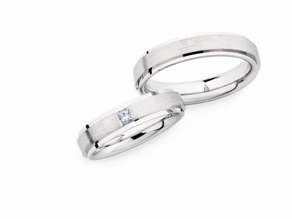 新潟市のブローチで選ぶドイツ製の鍛造の結婚指輪はクリスチャンバウアーがおすすめです。