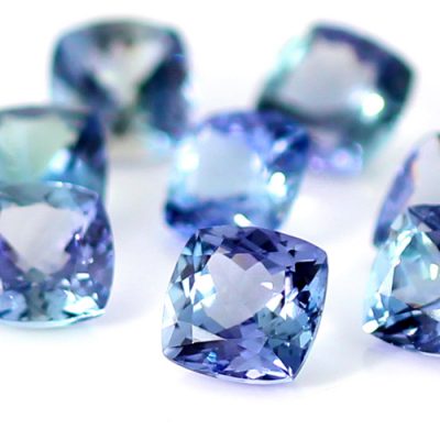 12月の誕生石タンザナイトの魅力に迫る結婚指輪をえらぶならBROOCH