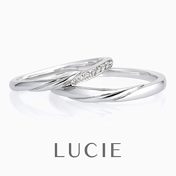V字デザインにさりげないダイヤモンドラインが美しい結婚指輪ならルシエ（LUCIE）のリップル（Ripple）がオススメ