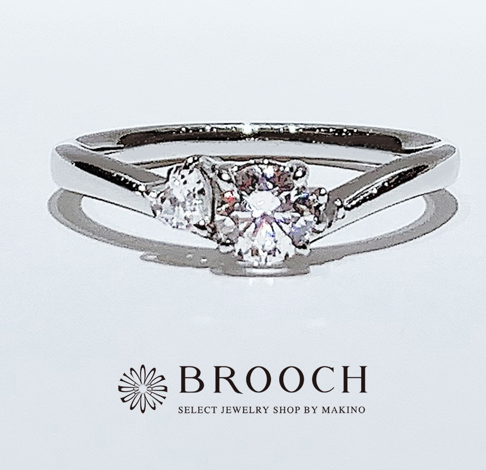 BROOCH　婚約指輪　エンゲージリング　片側ハート型メレダイヤV字ライン