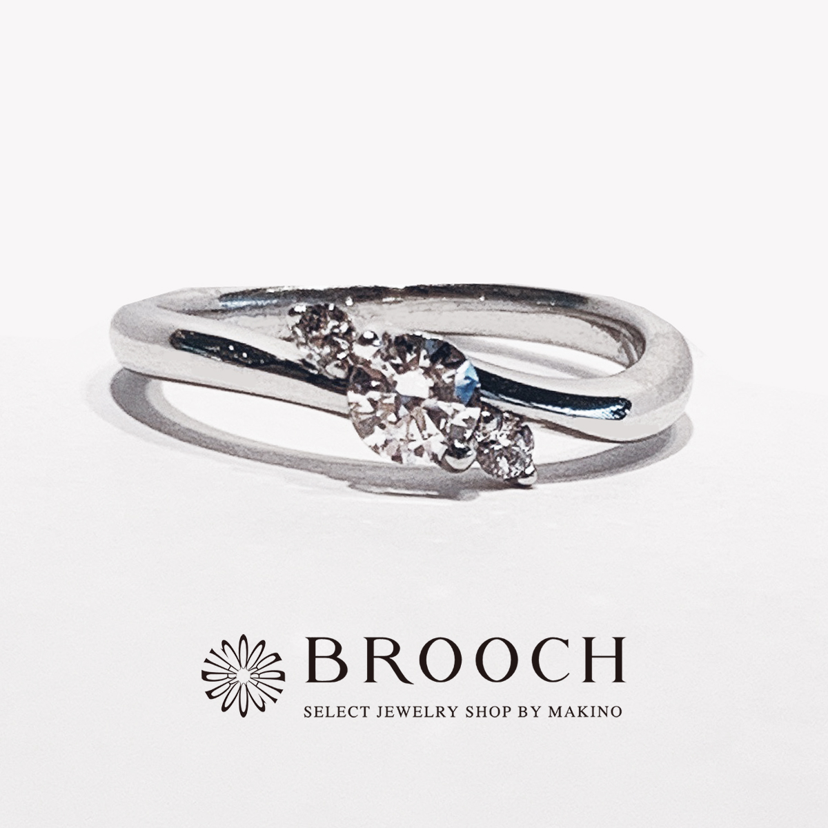 BROOCH　婚約指輪　エンゲージリング　キャンディー型デザイン