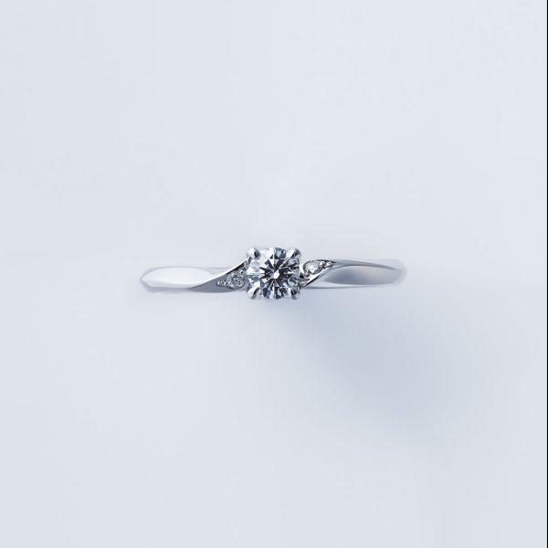 俄　にわか　NIWAKA　ことのは　婚約指輪 エンゲージリング　結婚指輪 マリッジリング　セットリング　重ね着け　ダイヤモンド　和　和風　和ジュエリー　和風ジュエリー　京都 プレ花嫁　夫婦　BROOCH　propose　プロポーズ　サプライズプロポーズ　婚約 結婚　ブライダル