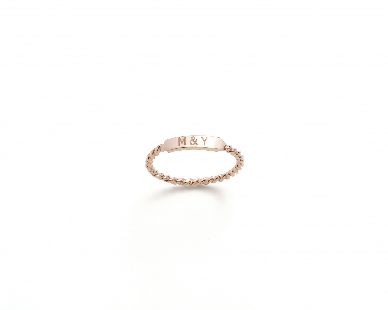 誕生石の入った赤ちゃんのための特別なベビーリングUMBILLICAL CORDのママもつけれるマムリング