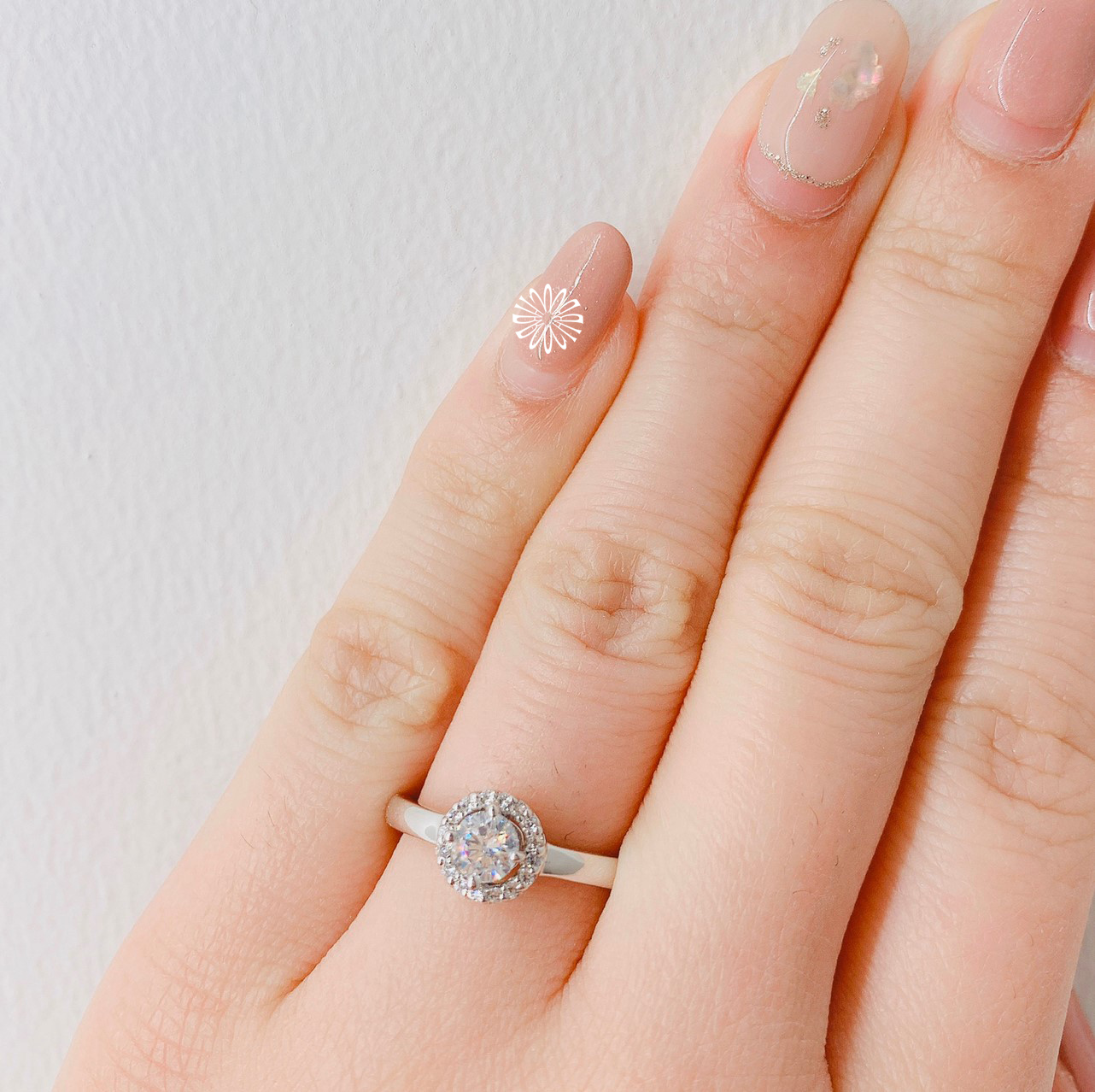 Brooch 婚約指輪 エンゲージリング かわいい 華やかデザイン 新潟の婚約指輪 結婚指輪 Brooch ブローチ