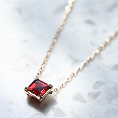 誕生石ネックレス