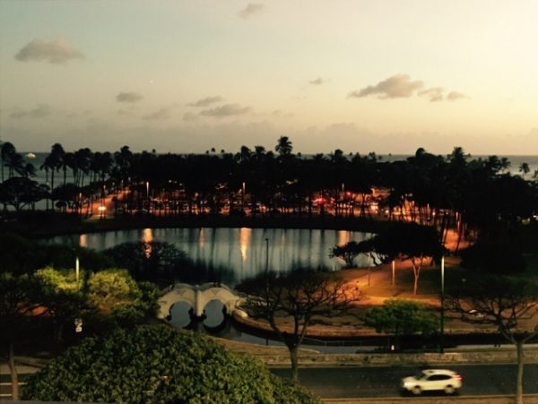 海のきれいな新潟でハワイアンジュエリーの結婚指輪ブランドMAKANA（マカナ）が結婚指輪にぴったり