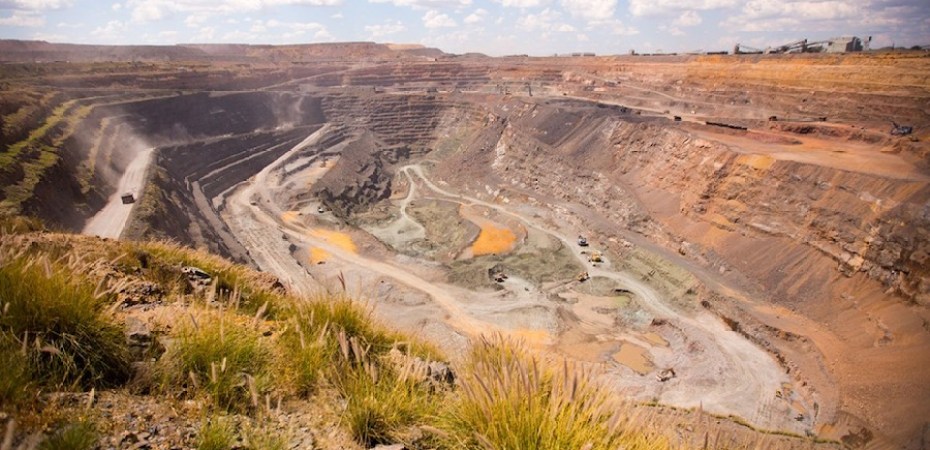 ボツワナ世界最高品質のダイヤモンド原石はジュワネング鉱山