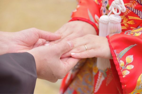 新潟花嫁に人気の結婚指輪、にわか【ニワカ】が和装挙式には欠かせない