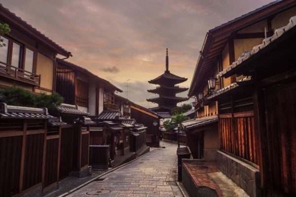 1200年の歴史のある京都発祥俄