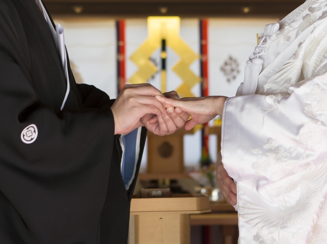 新潟花嫁に人気の結婚指輪、にわか【ニワカ】白無垢