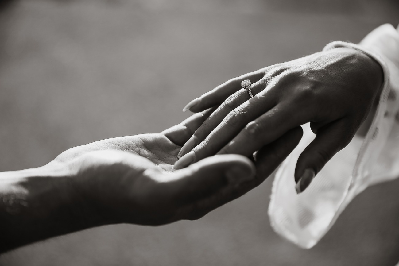 新潟で人気の結婚指輪と婚約指輪 BROOCH 俄(にわか) | オシャレジュエリーNIWAKAが贈る春の桜、ダイヤモンドエンゲージリング