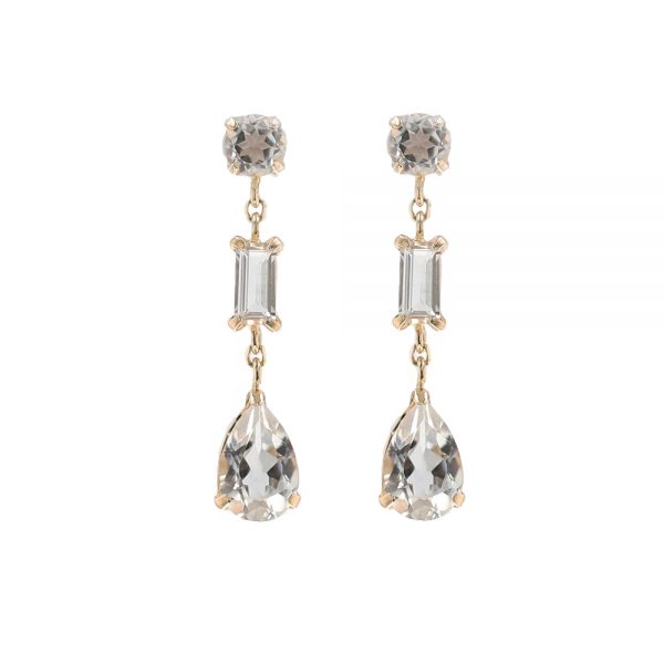 プレゼントに特別なﾋバケットカットのピアスがオススメ