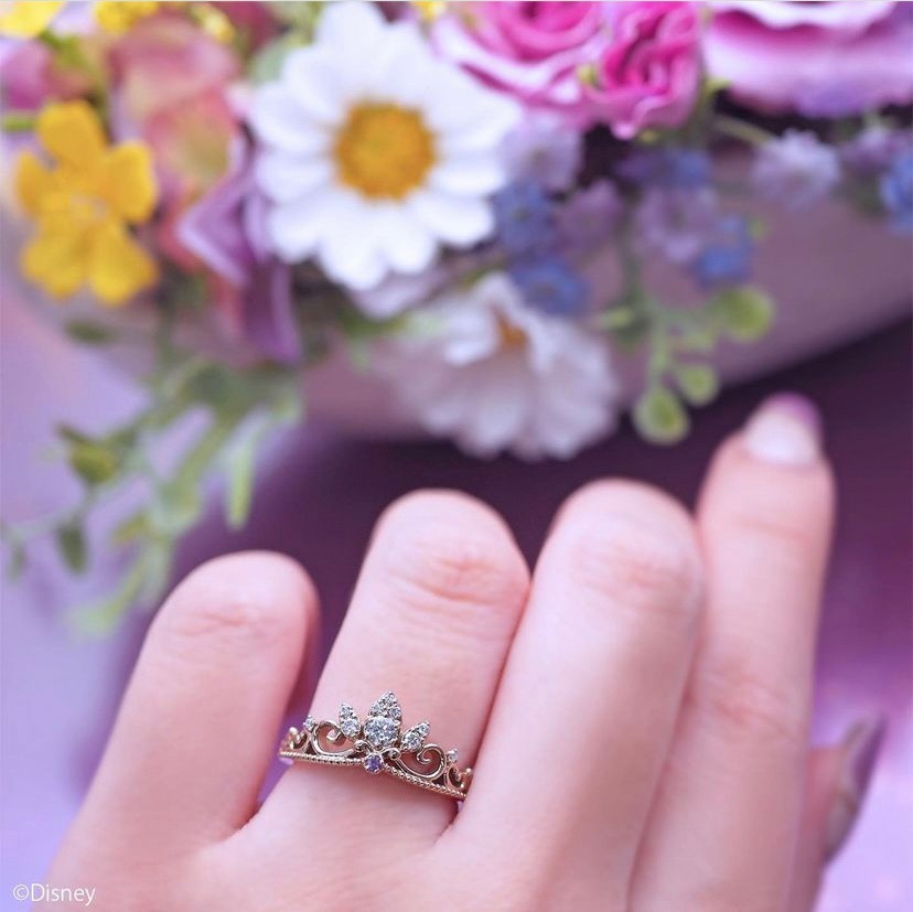 新潟ブローチのお手頃価格婚約指輪、ディズニーラプンツェル