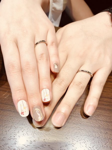 金糸のアレンジ結婚指輪