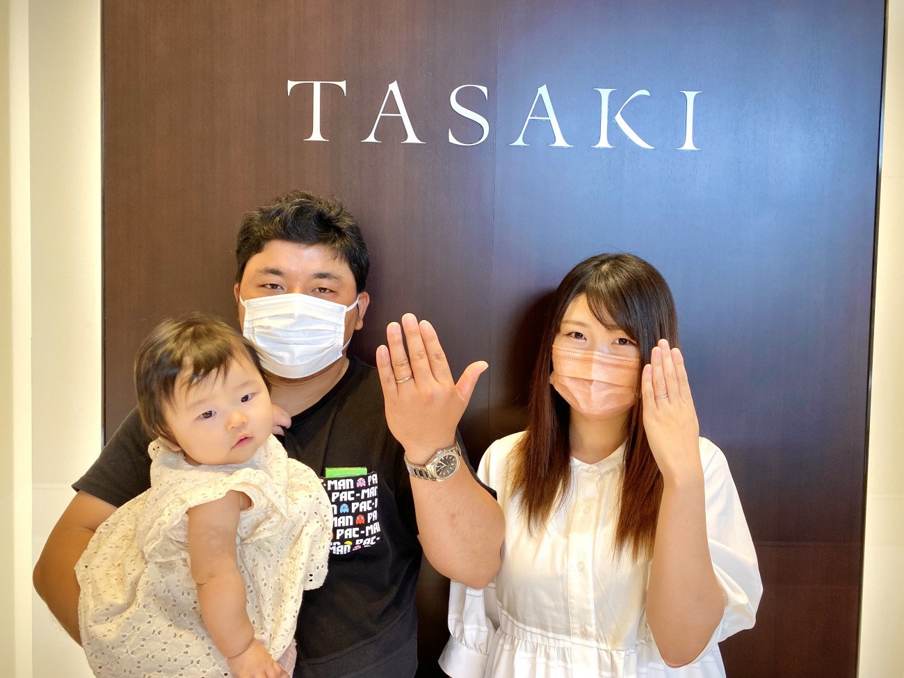 かわいいお子様がいるおふたりがお選びになったのはTASAKI