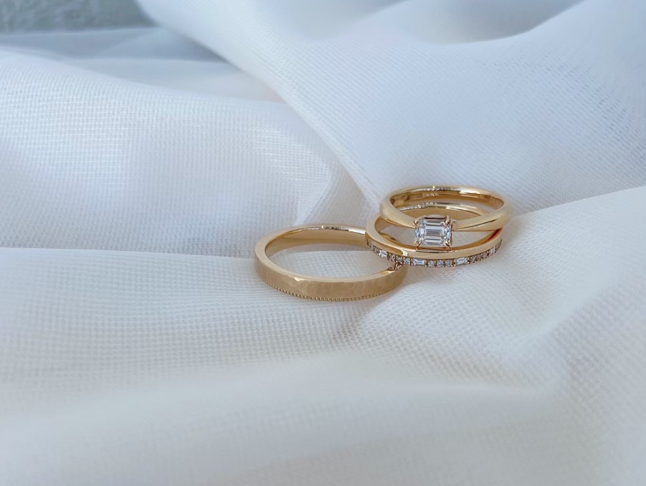 オシャレなおふたりはオレッキオの結婚指輪と婚約指輪で愛を誓う