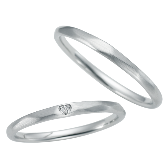 シンプルなハートの形が見えるかわいいノクルの結婚指輪