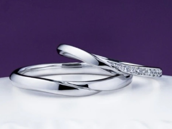 美しい綺麗な結婚指輪