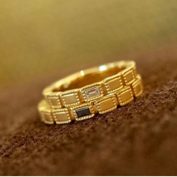 オレッキオのおしゃれな結婚指輪はブローチにある