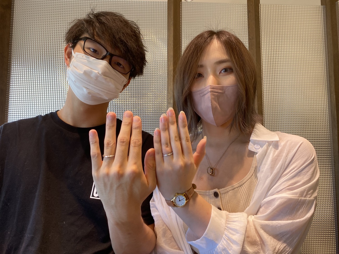 七夕入籍の新潟カップルはアンティーク調のオレッキオの結婚指輪！