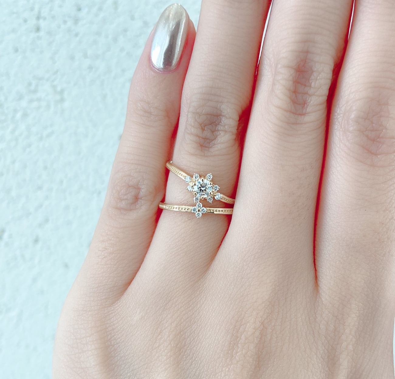 ひまわりのようにかわいい婚約指輪「infinitylove」”sunny”