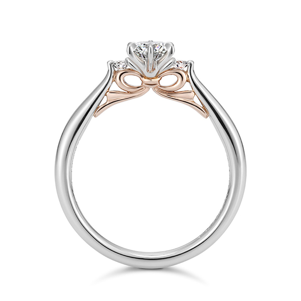 K.unoのリボンがかわいい婚約指輪