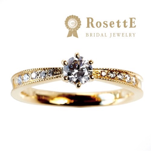 ロゼットのアンティークゴールドの婚約指輪